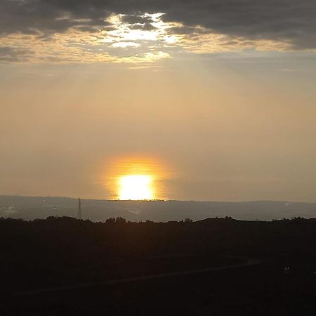 Alba Marina E Tramonti Etnei Lägenhet Riposto Exteriör bild