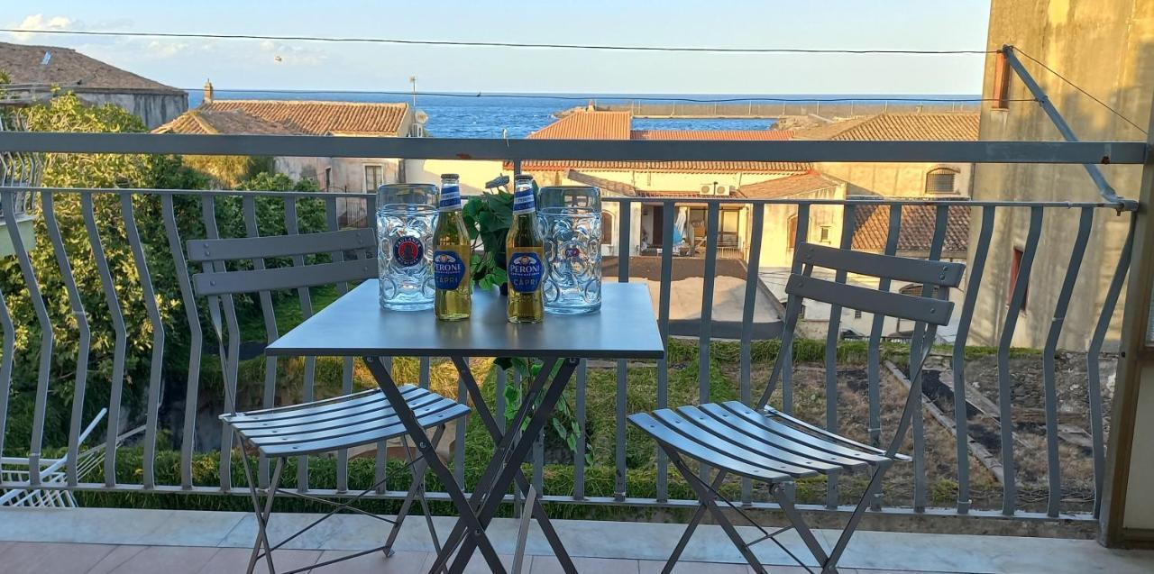 Alba Marina E Tramonti Etnei Lägenhet Riposto Exteriör bild